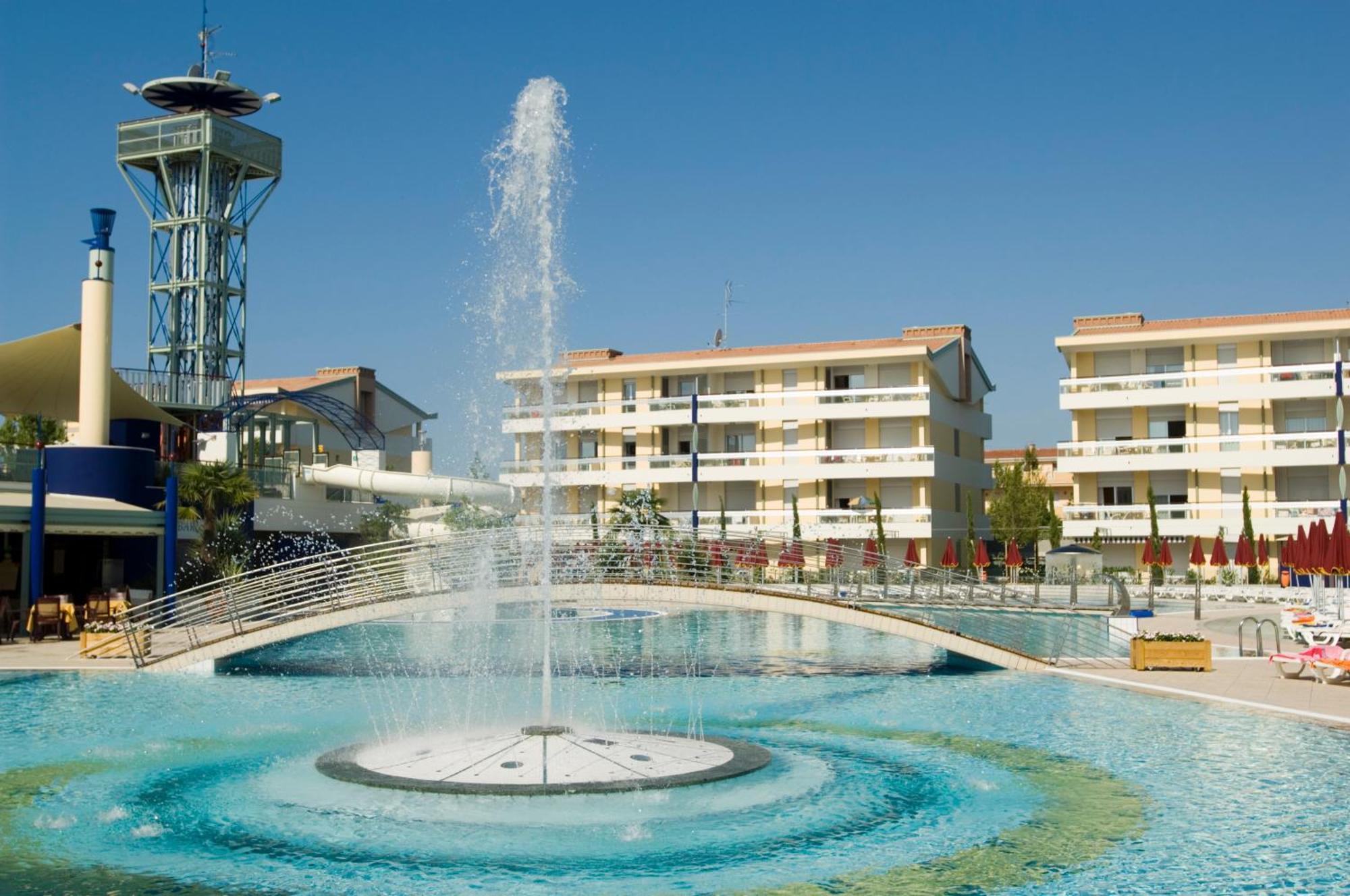 Villaggio Planetarium Resort Bibione Exterior photo